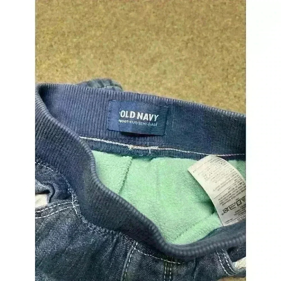 Old Navy 2T lined jeans - Picture 3 of 6